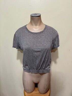 Lululemon Women’s Grey Cropped Elastic-Hem Tee
